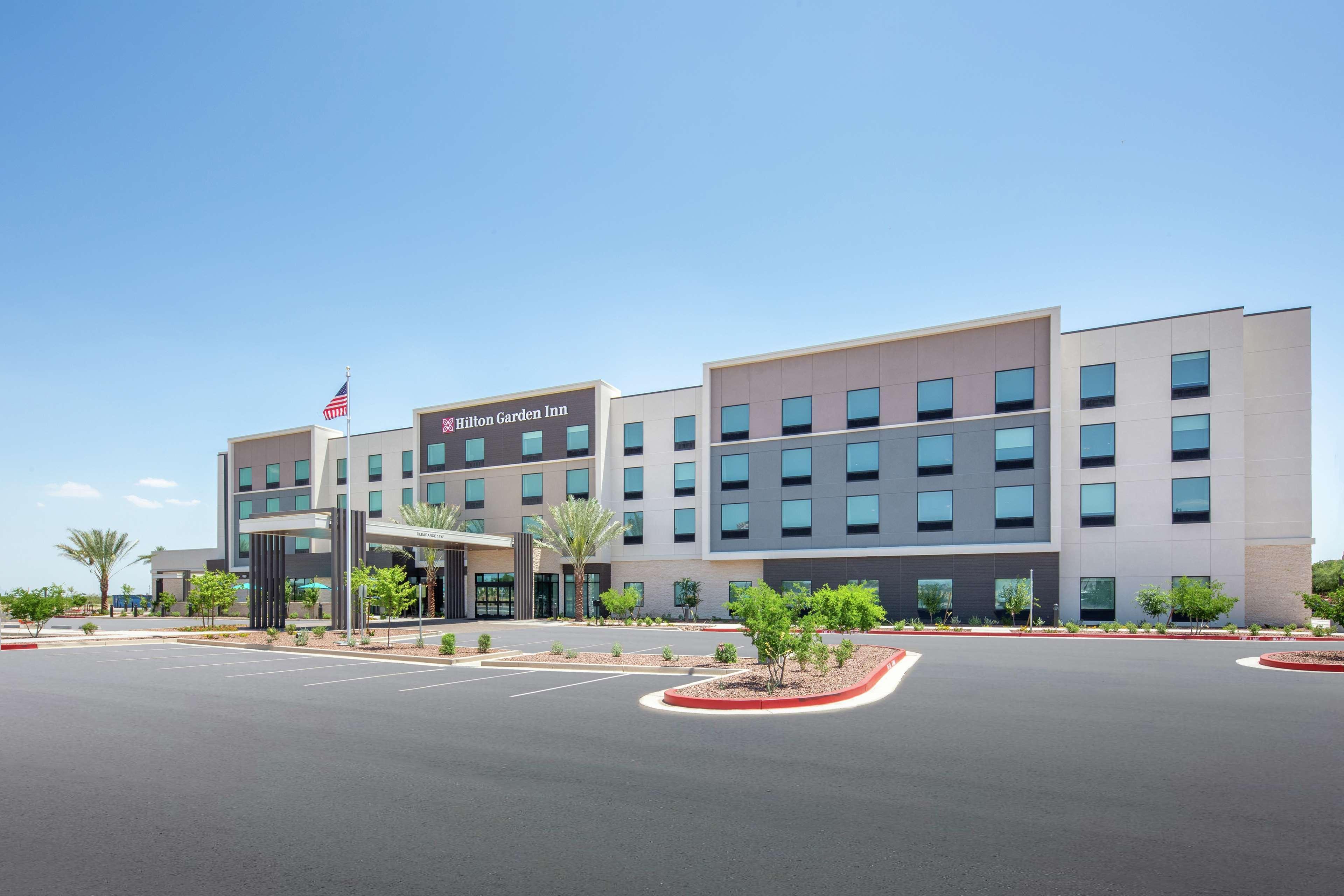 Hilton Garden Inn Surprise Phoenix Exteriör bild