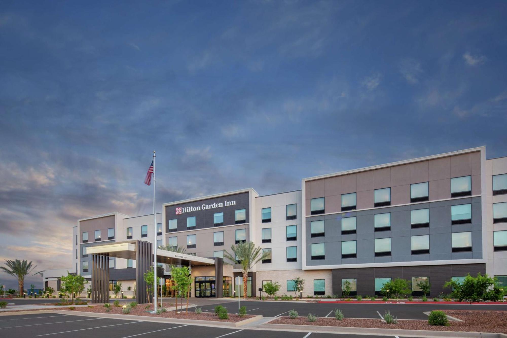 Hilton Garden Inn Surprise Phoenix Exteriör bild